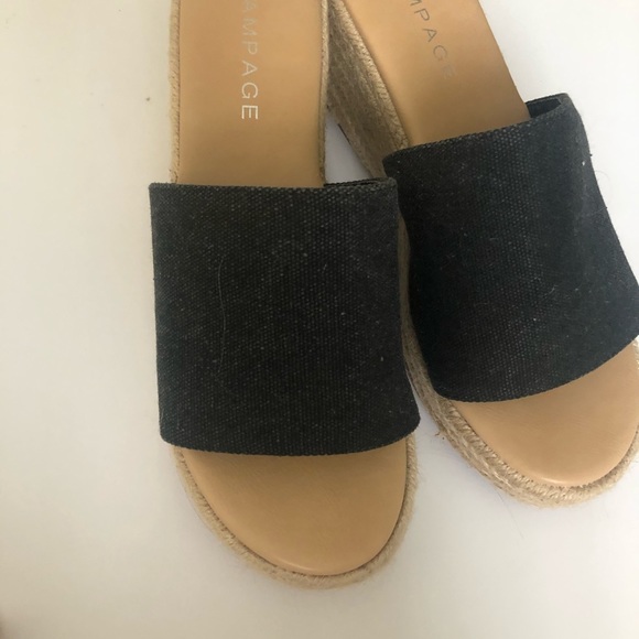 cute wedges - Picture 3 of 8